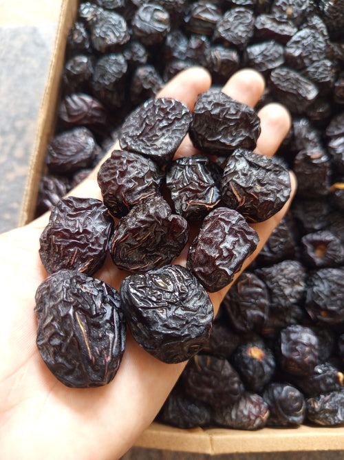 Ajwa dates| ajwa premium quality