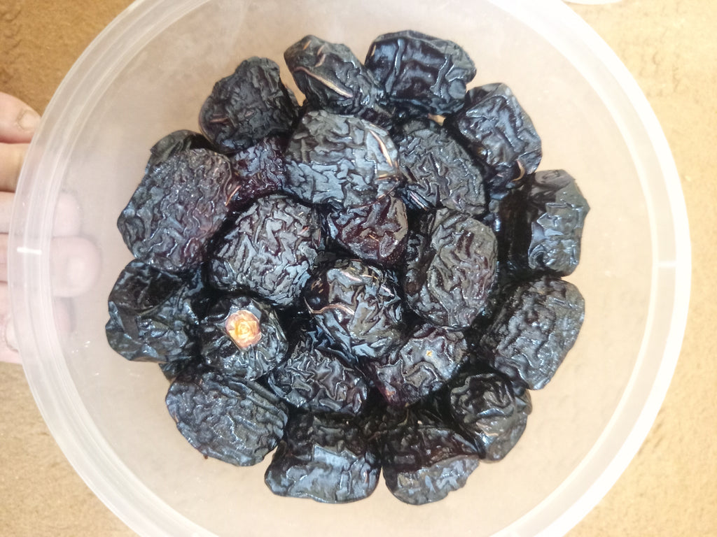 Ajwa dates| ajwa premium quality